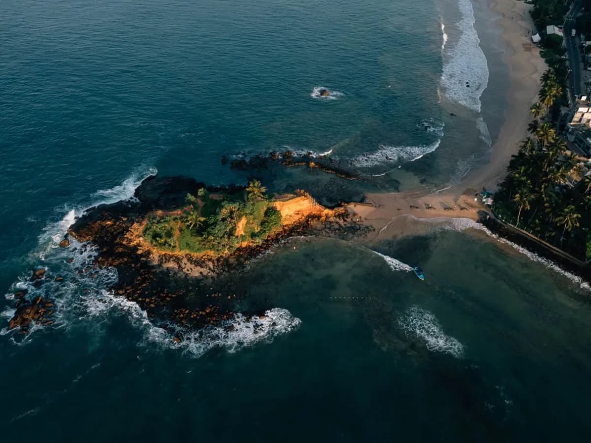 Parrot Rock & Secret Beach