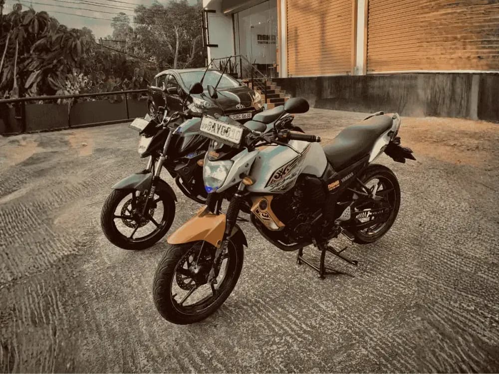 150cc self-drive rental motorbike parked at the NOHA yard in Galle