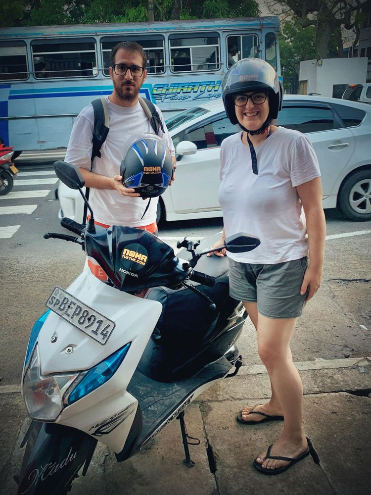 How It Works - Motorbike 3 Best Rent a motorbike in Sri Lanka NOHA TUKTUK 7 nohatuktuk.com