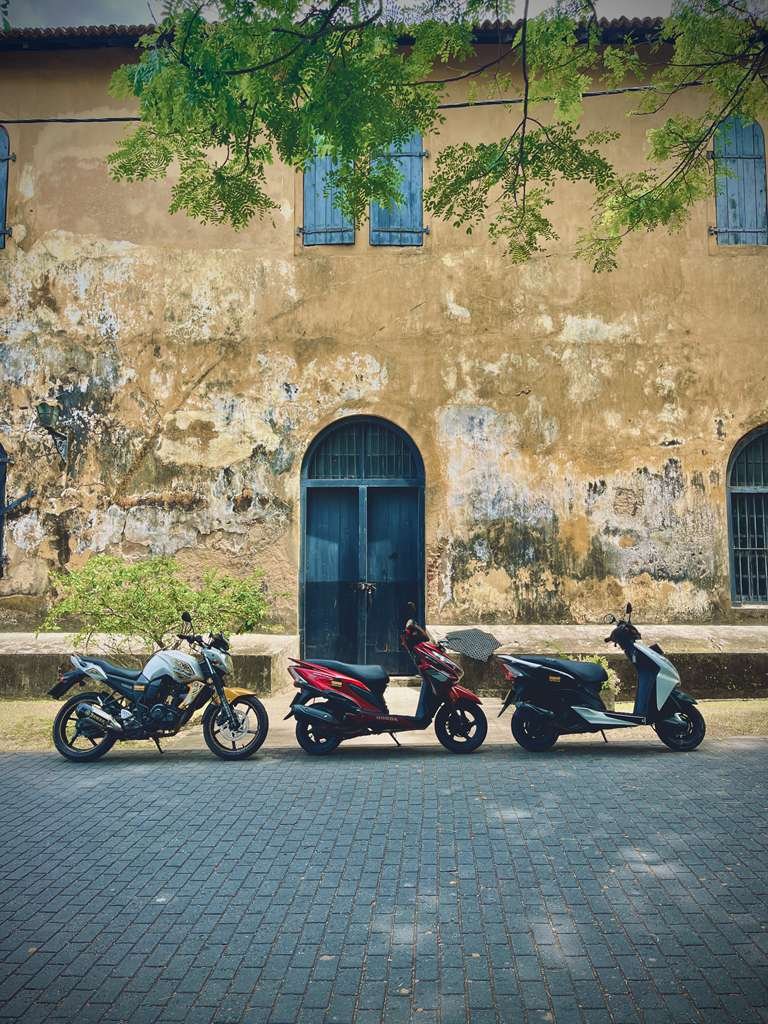 Rent a Motorbike in Galle - Best Motorbike Rental 6 Rent a Motorbike in Galle Sri Lanka