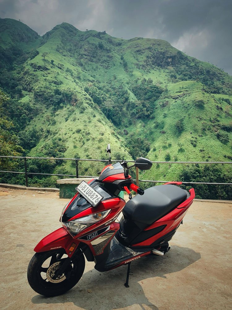 Rent a Scooter in Ella Sri Lanka