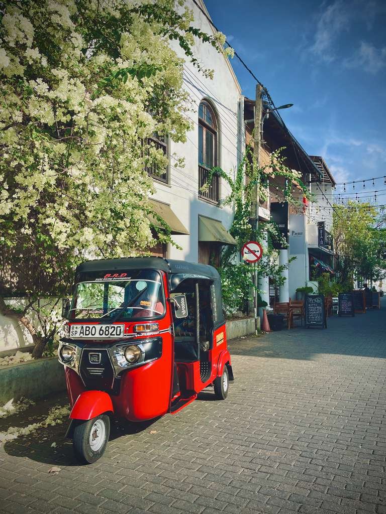 Why you should rent Tuk Tuk in Galle instead of Negombo 2 Rent Tuk Tuk in Galle