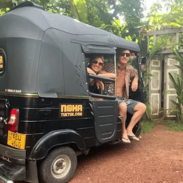 Lee-Callinan with Noha tuktuk